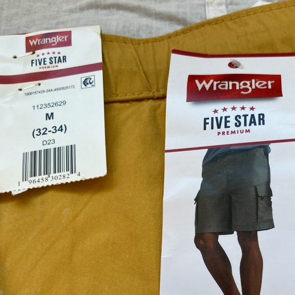 Wrangler Men’s Sz M Shorts - NEW - Picture 2 of 6